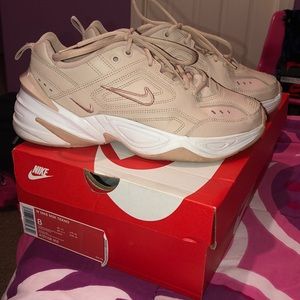 Nike Women’s M2K Tekno